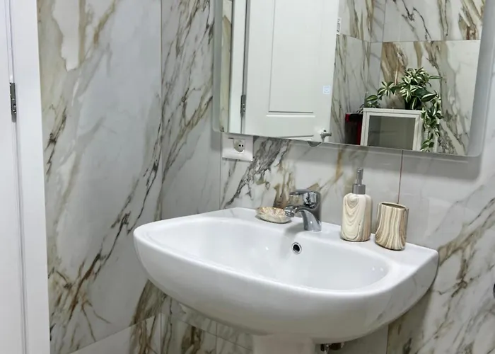 Alma Rose Apartments3 科尔察